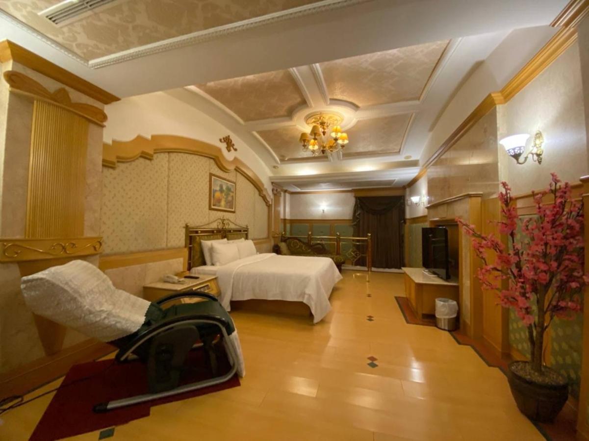I Travel Motel - II Каосюн Екстериор снимка